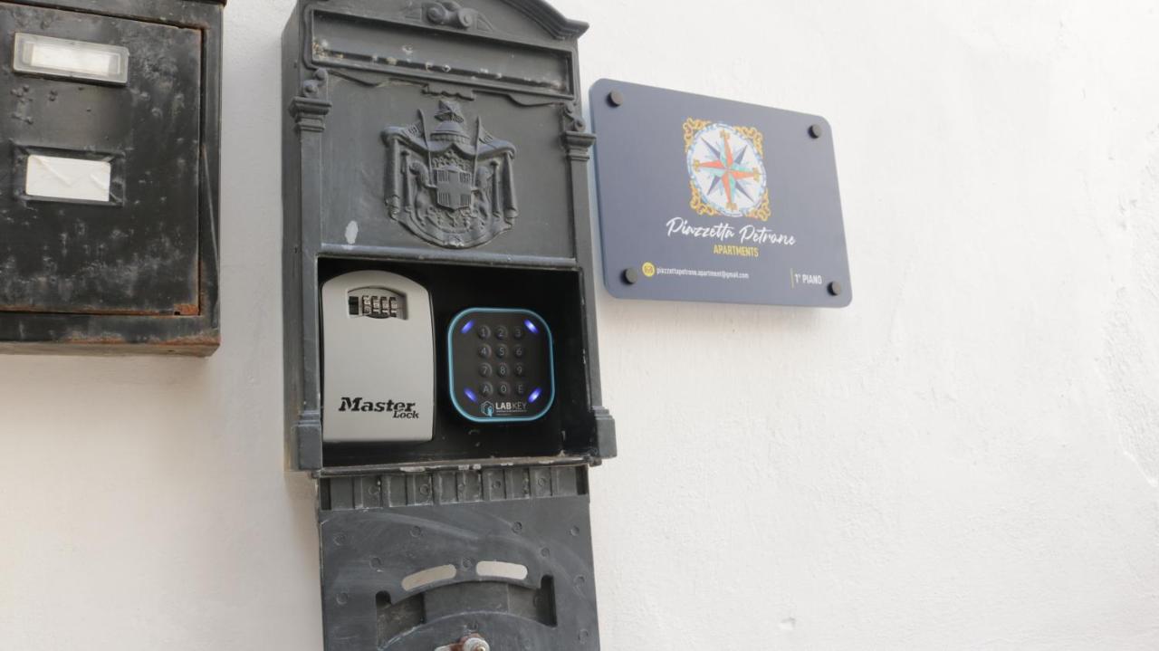Piazzetta Petrone Apartments + Parking Vieste Zewnętrze zdjęcie