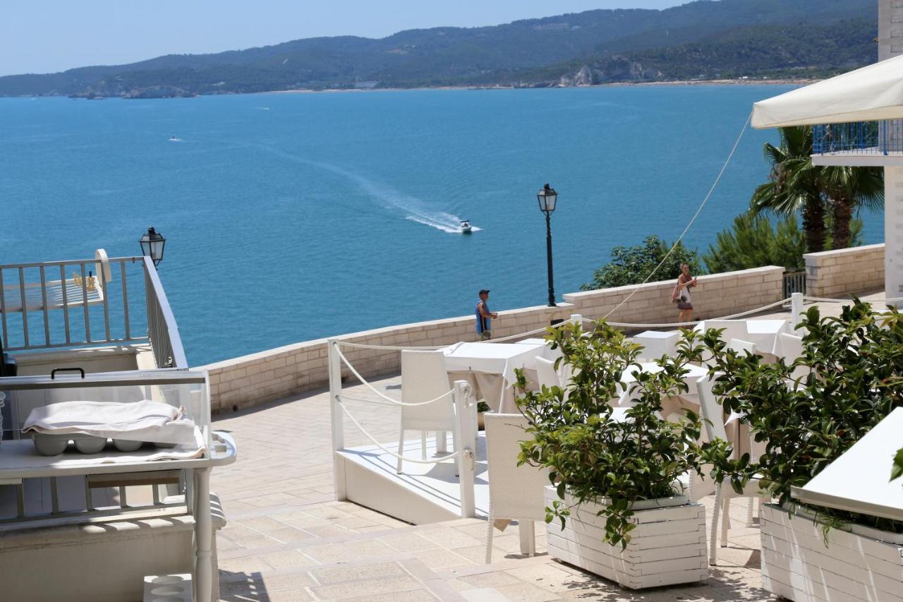 Piazzetta Petrone Apartments + Parking Vieste Zewnętrze zdjęcie
