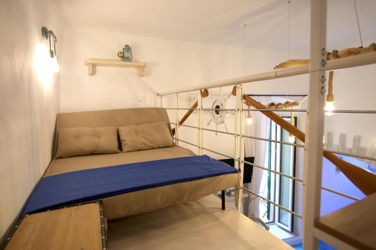 Piazzetta Petrone Apartments + Parking Vieste Zewnętrze zdjęcie