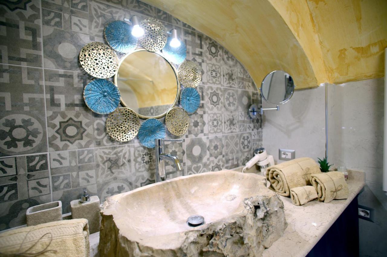 Piazzetta Petrone Apartments + Parking Vieste Zewnętrze zdjęcie