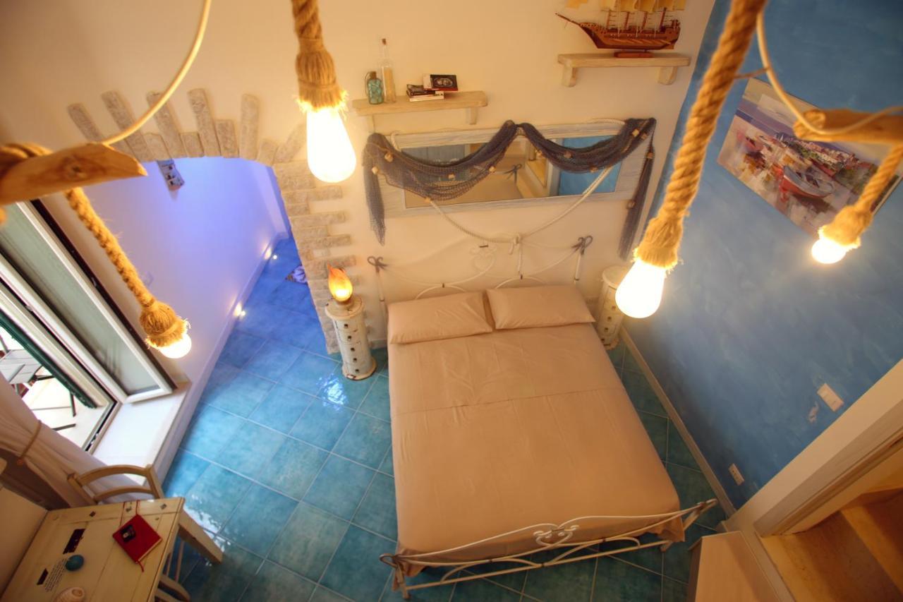 Piazzetta Petrone Apartments + Parking Vieste Zewnętrze zdjęcie